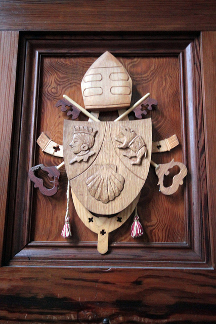 Arms of Benedict XVI, Bishop of Rome Emeritus